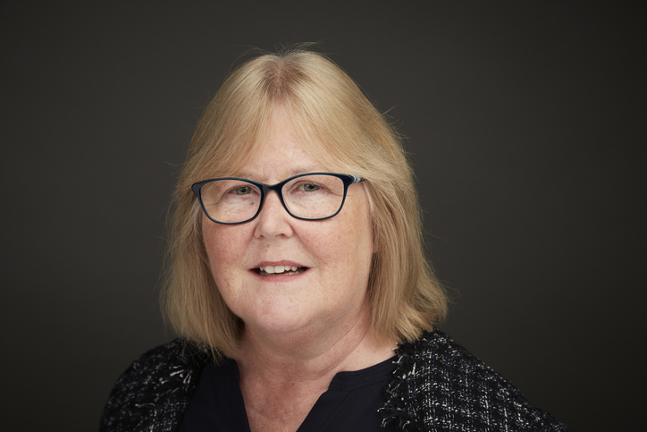 Profesor Robin Klar headshot