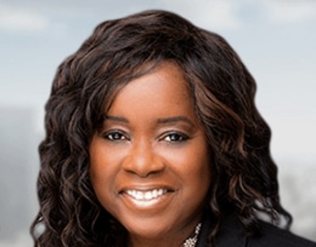 Headshot of Gillian Barclay