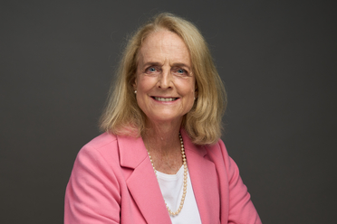 Sharon O'Neill headshot