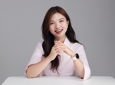 Damin Jung Headshot
