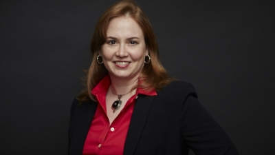 Prof. Allison Squires headshot