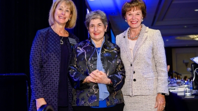 Prof. Sally Cohen holding her award